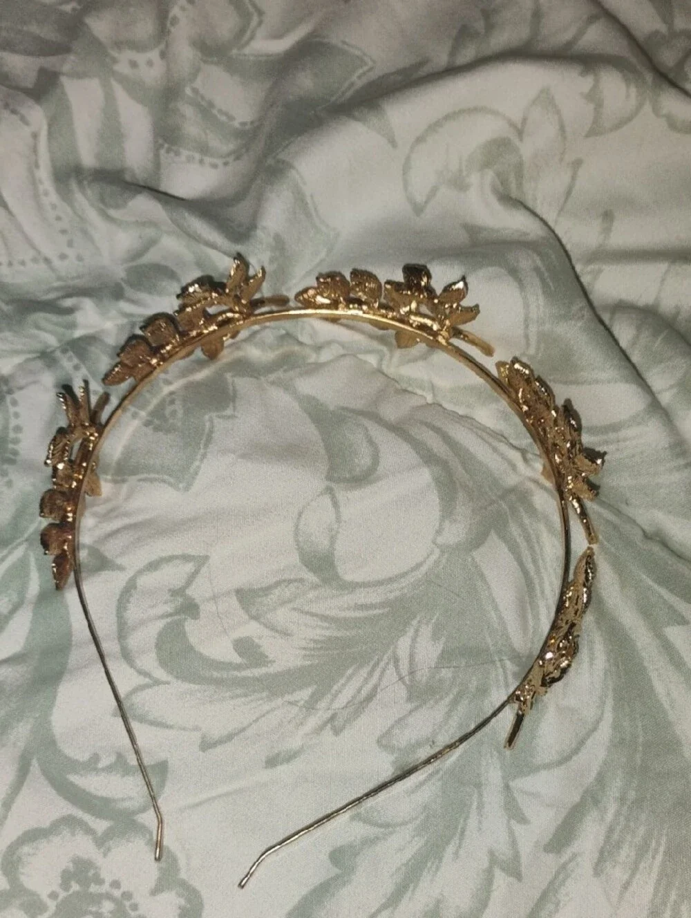Gold Leaf Headband - Elegant Women’s Hair Accessory